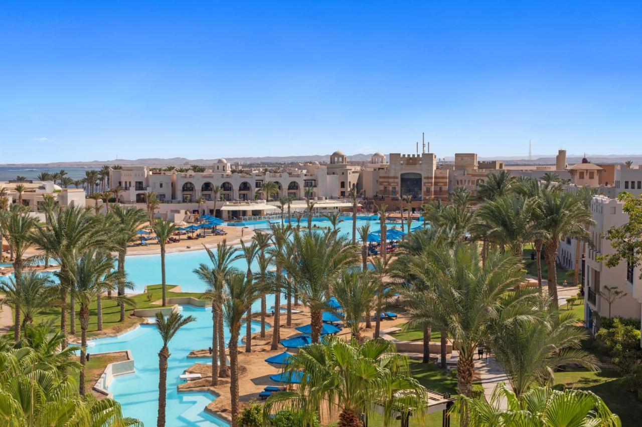 Pickalbatros Sands Port Ghalib Exterior photo View of the resort