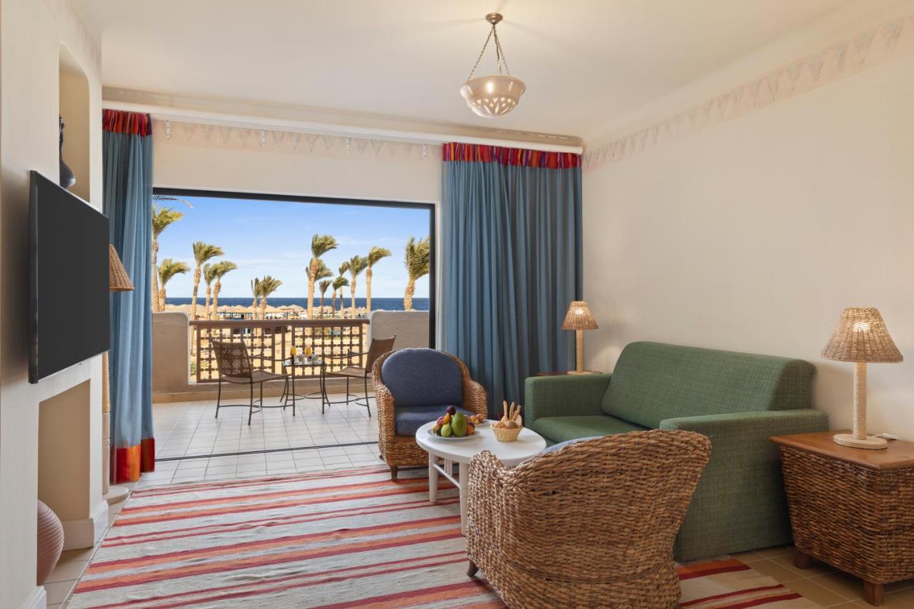 Pickalbatros Sands Port Ghalib Exterior photo A suite at Hilton Sharm El Sheikh Resort