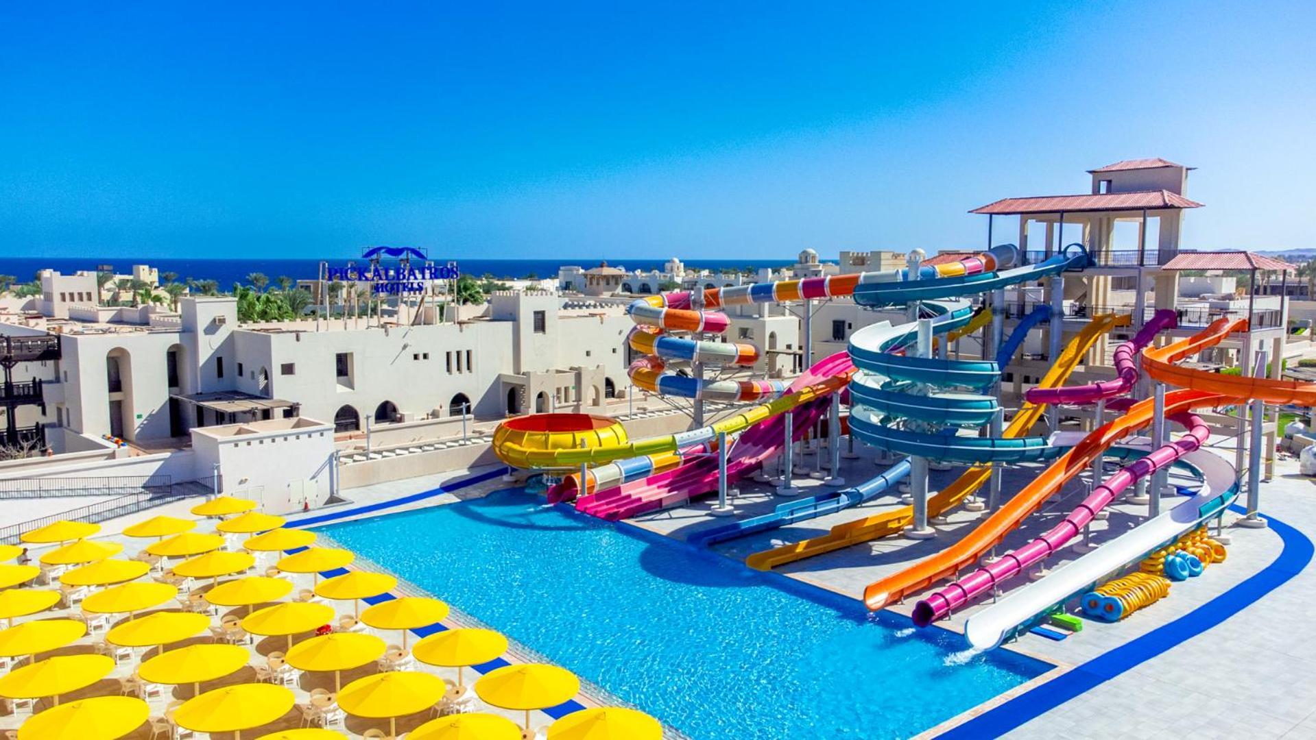 Pickalbatros Sands Port Ghalib Exterior photo Aqua Park